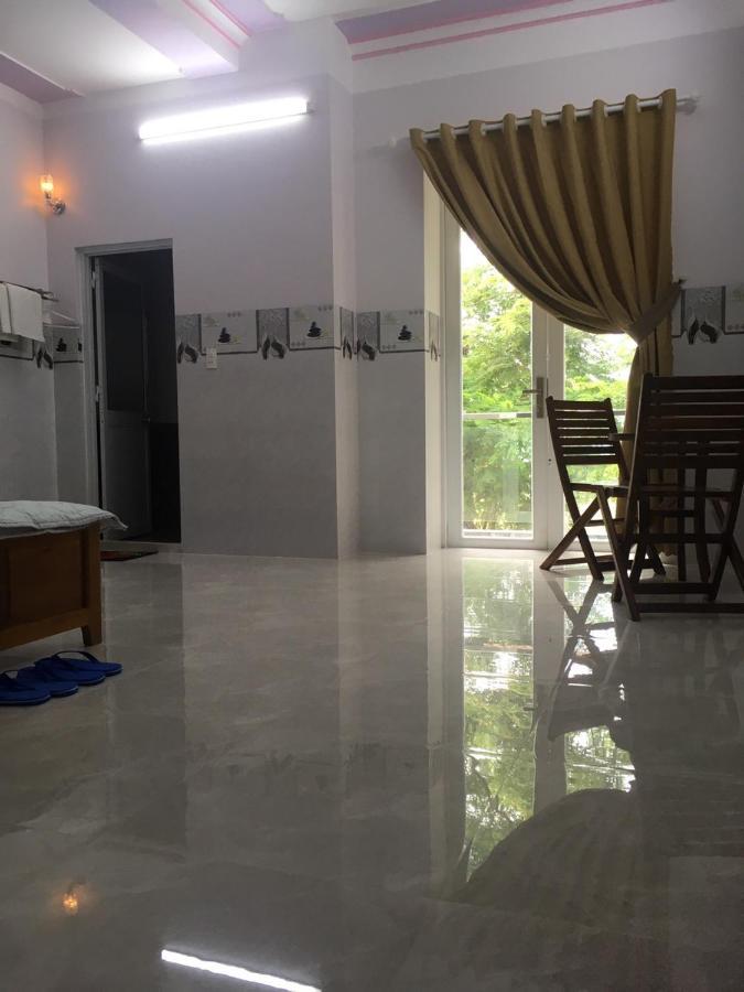 Thien Ngoc Hostel Can Tho Esterno foto
