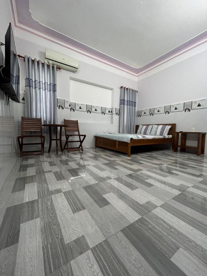 Thien Ngoc Hostel Can Tho Esterno foto